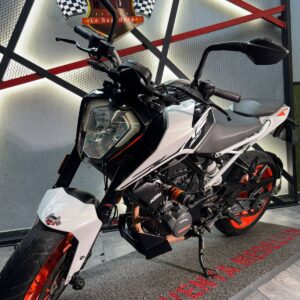 KTM DUKE 200  NG
