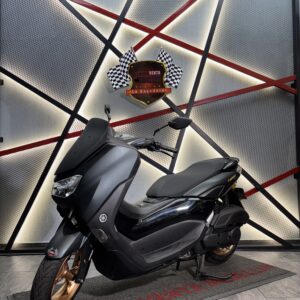 AUTOMATICA NMAX CONNECT 155 COMO NUEVA