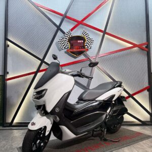 AUTOMATICA NMAX CONNECT 155 COMO NUEVA