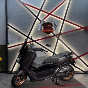 AUTOMATICA NMAX CONNECT 155 COMO NUEVA