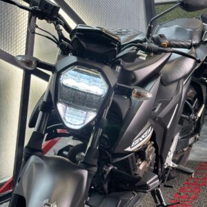 SUZUKI GIXXER 250 COMO NUEVA