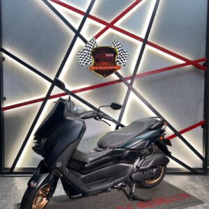 AUTOMATICA NMAX CONNECT 155 COMO NUEVA