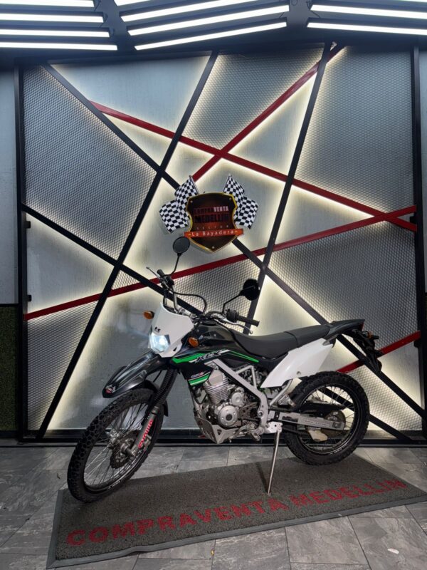 KAWASAKI KLX 150