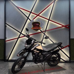 VICTORY MRX 125 COMO NUEVA