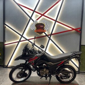 AKT TT 200 DS COMO NUEVA