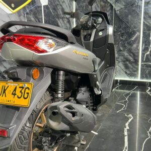 AUTOMATICA NMAX CONNECT 155 COMO NUEVA