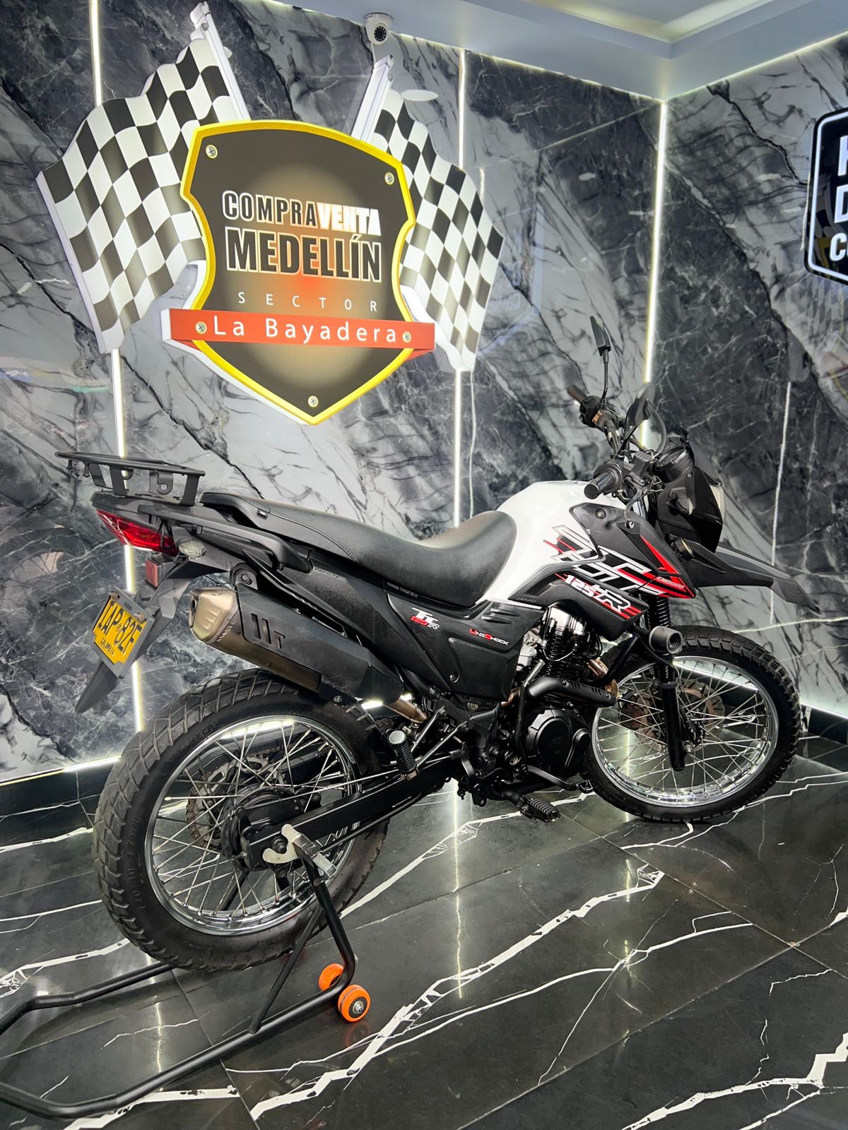 AKT TT 125 BR - Image 5