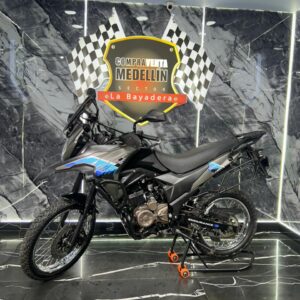 AKT TT 200 DS EIII COMO NUEVA