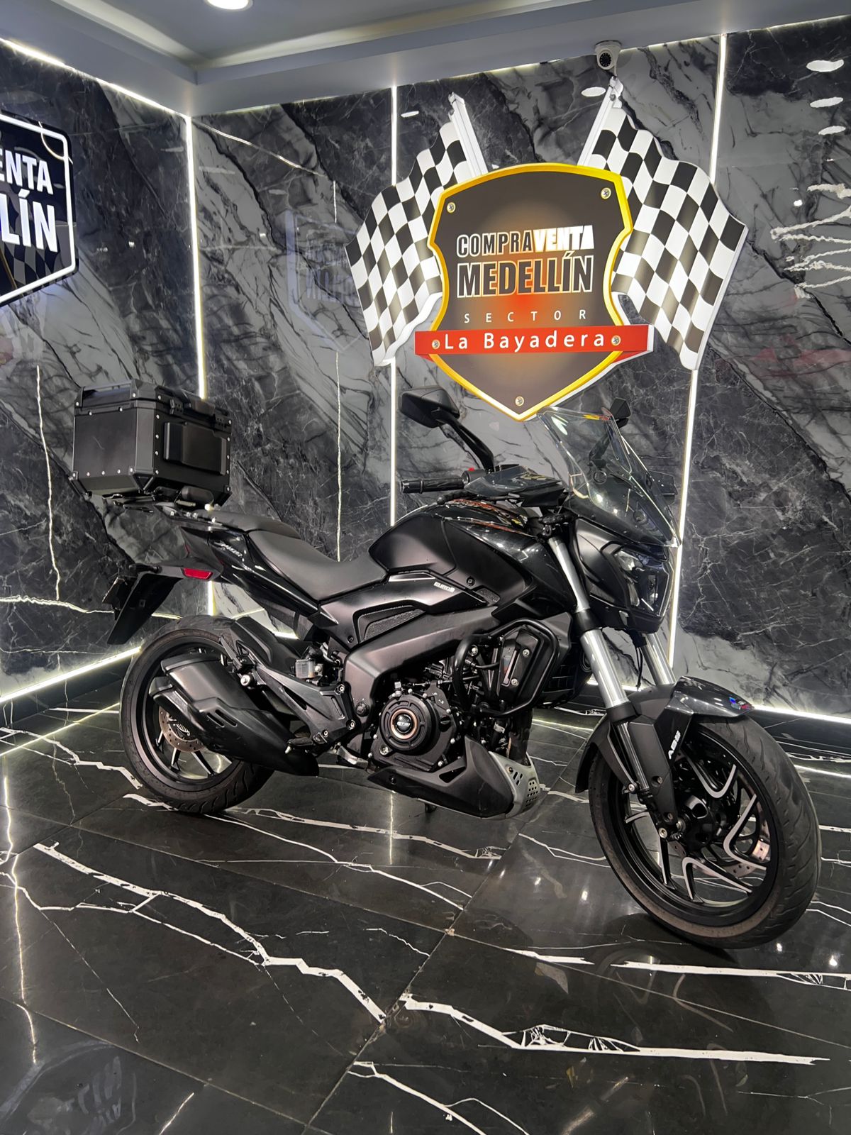 DOMINAR 400 D - Image 7