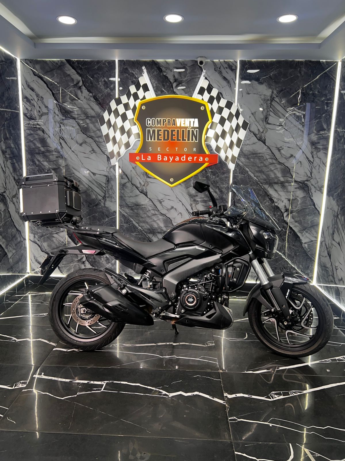 DOMINAR 400 D - Image 6