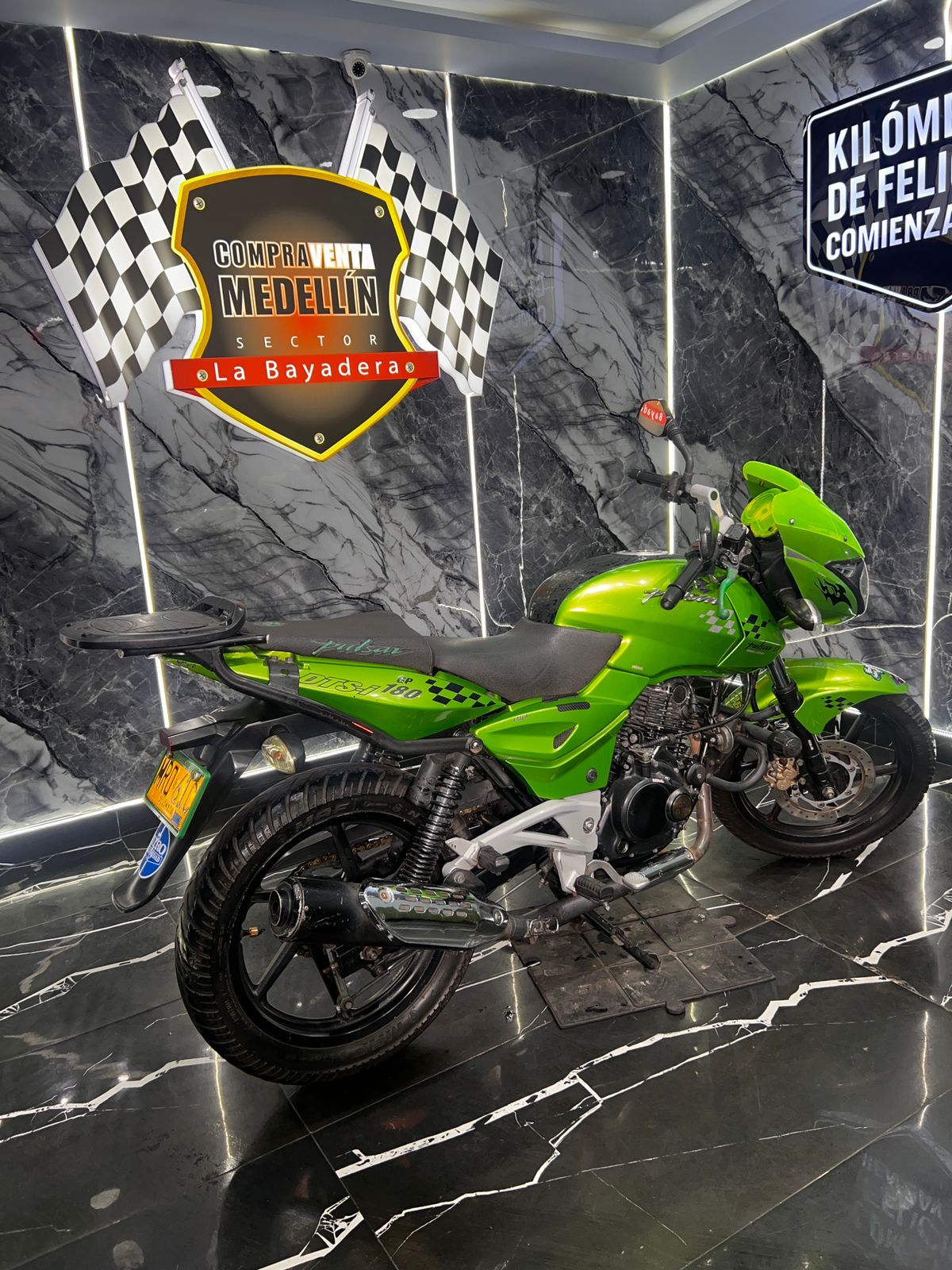 PULSAR 180 UG - Image 6