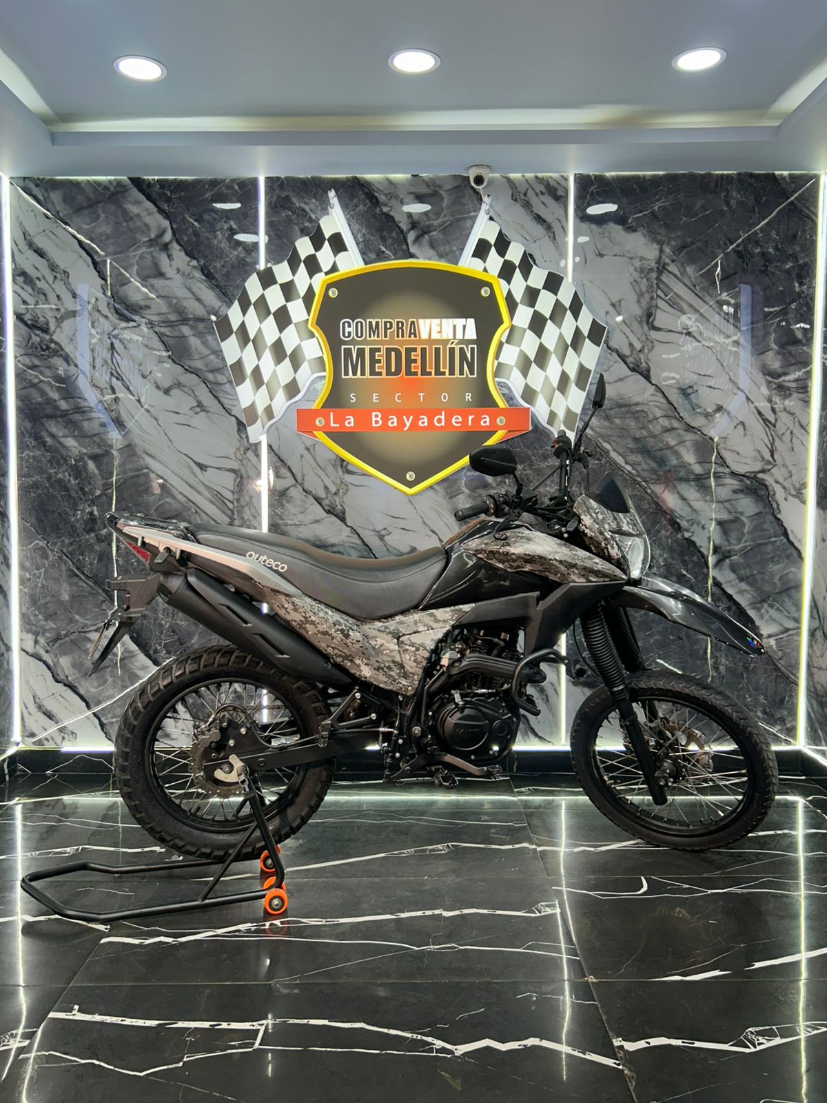 VICTORY MRX 150 CAMO - Image 3
