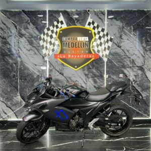 SUZUKI GIXXER 250 SF COMO NUEVA