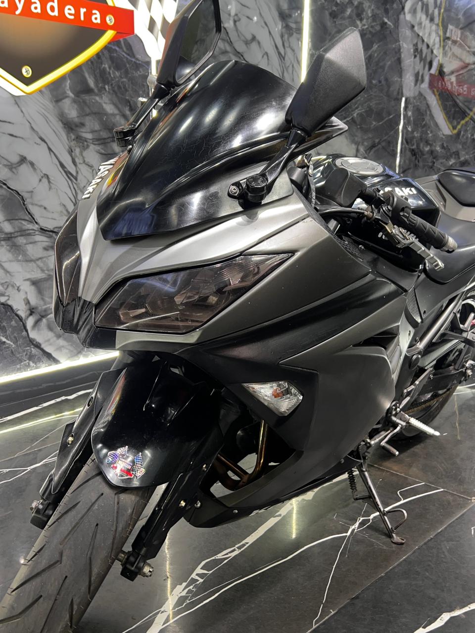 KAWASAKI NINJA 300 - Image 2