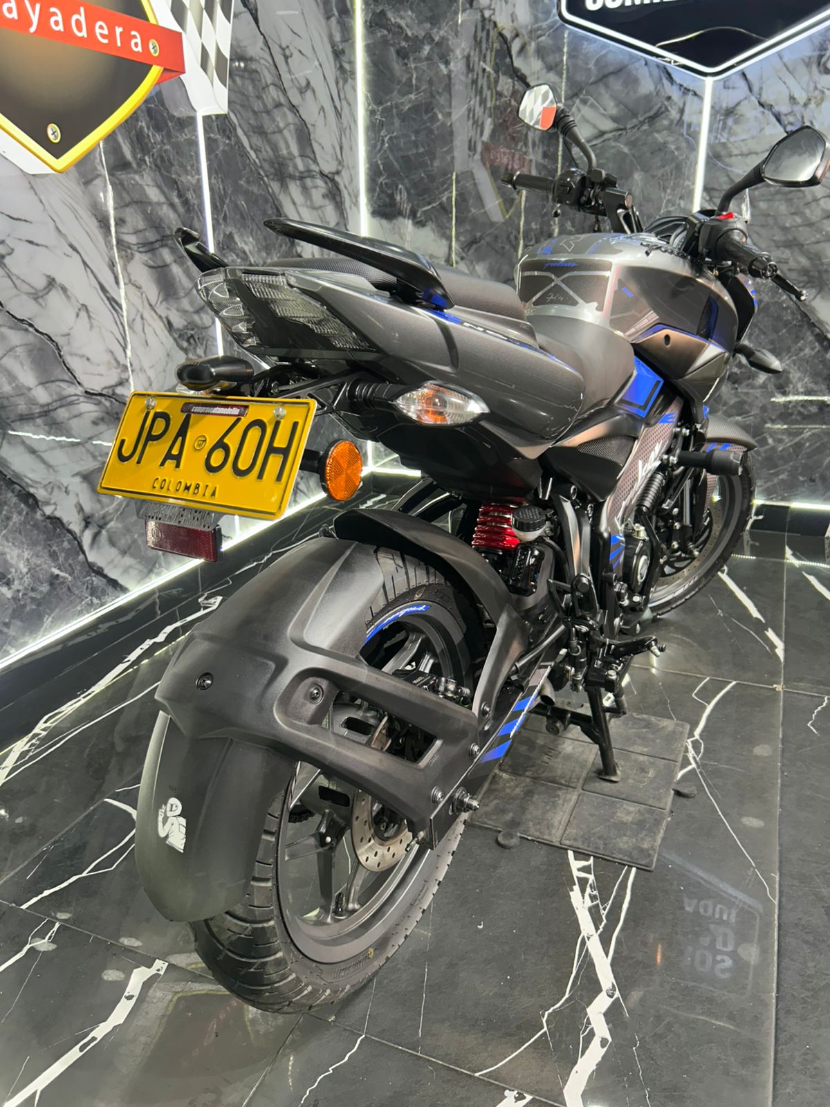 PULSAR NS 160 FI COMO NUEVA - Image 7