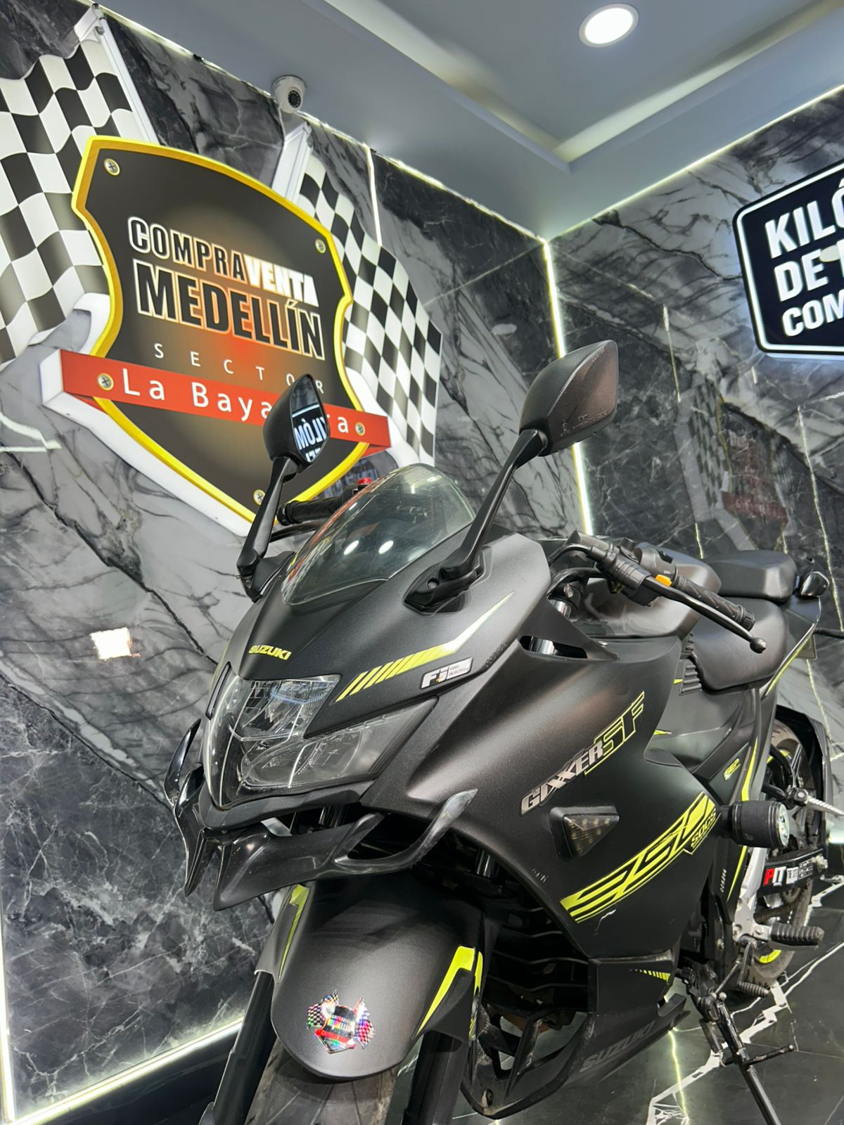 SUZUKI GIXXER SF 250 - Image 6