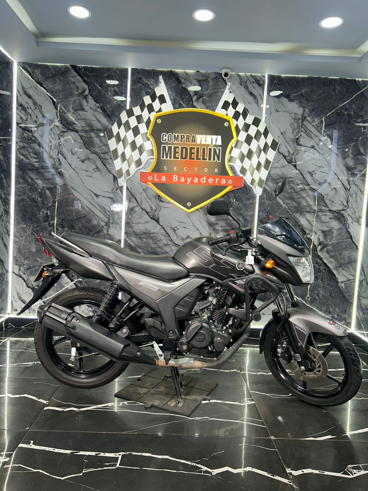 SZR 16 COMO NUEVA - Image 6