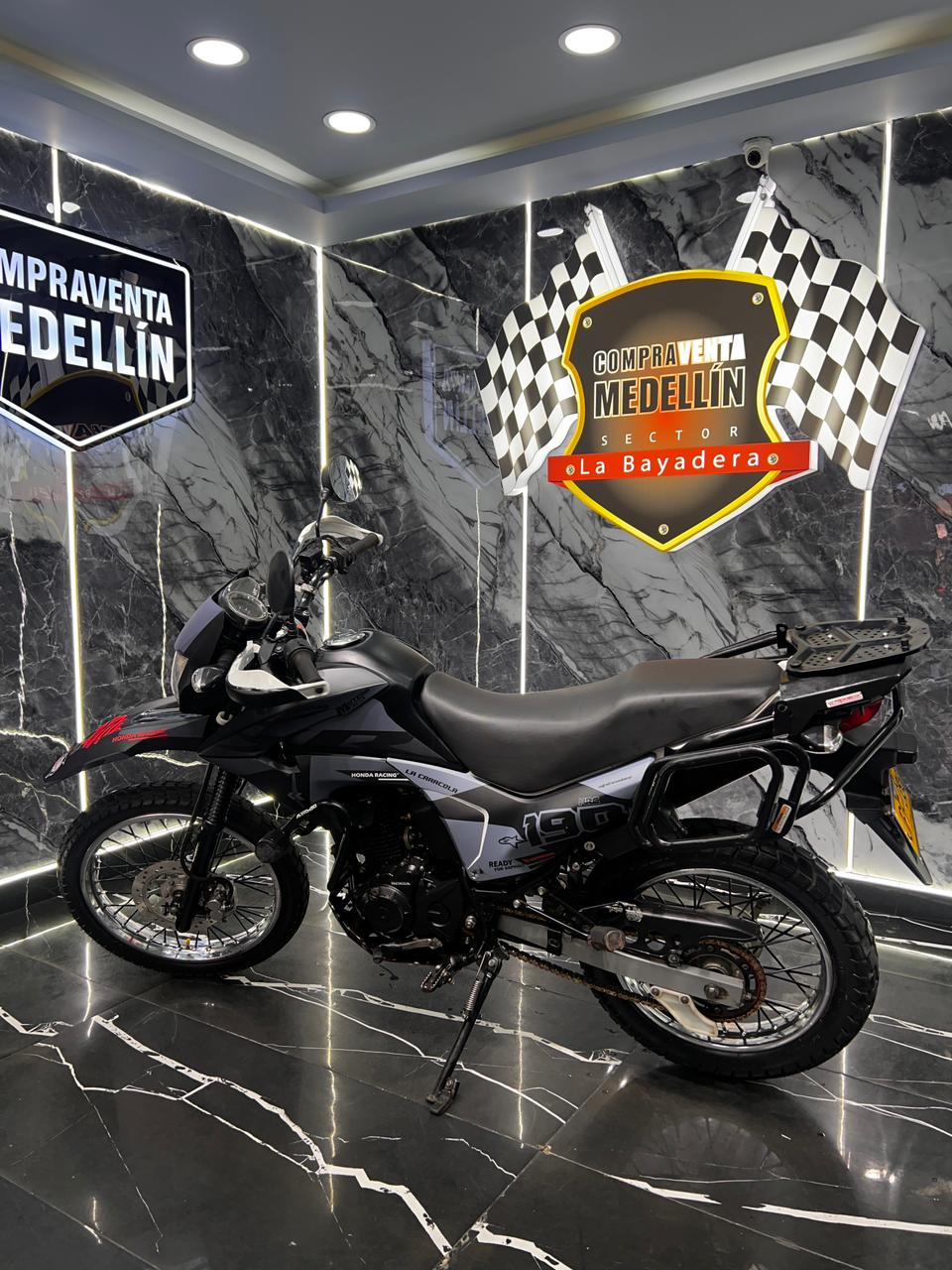 HONDA XR 190 L FULL ACCESORIOS - Image 5