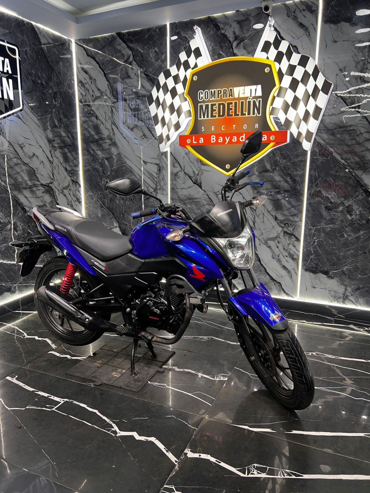 HONDA CB 125 F E3 - Image 9