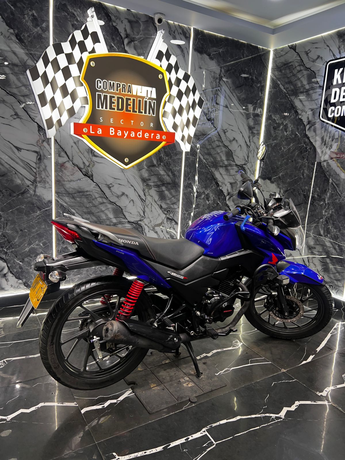 HONDA CB 125 F E3 - Image 6