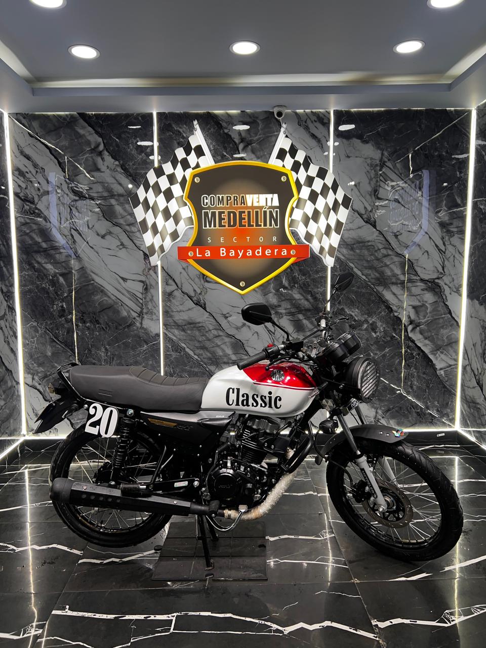 NKD 125 R EIII COMO NUEVA - Image 7