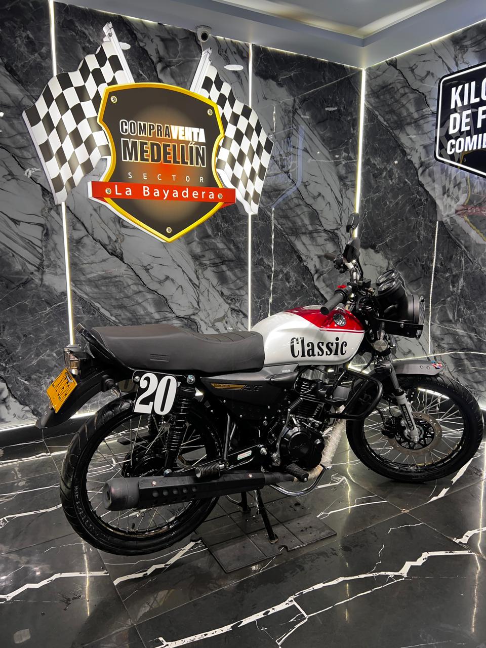 NKD 125 R EIII COMO NUEVA - Image 5