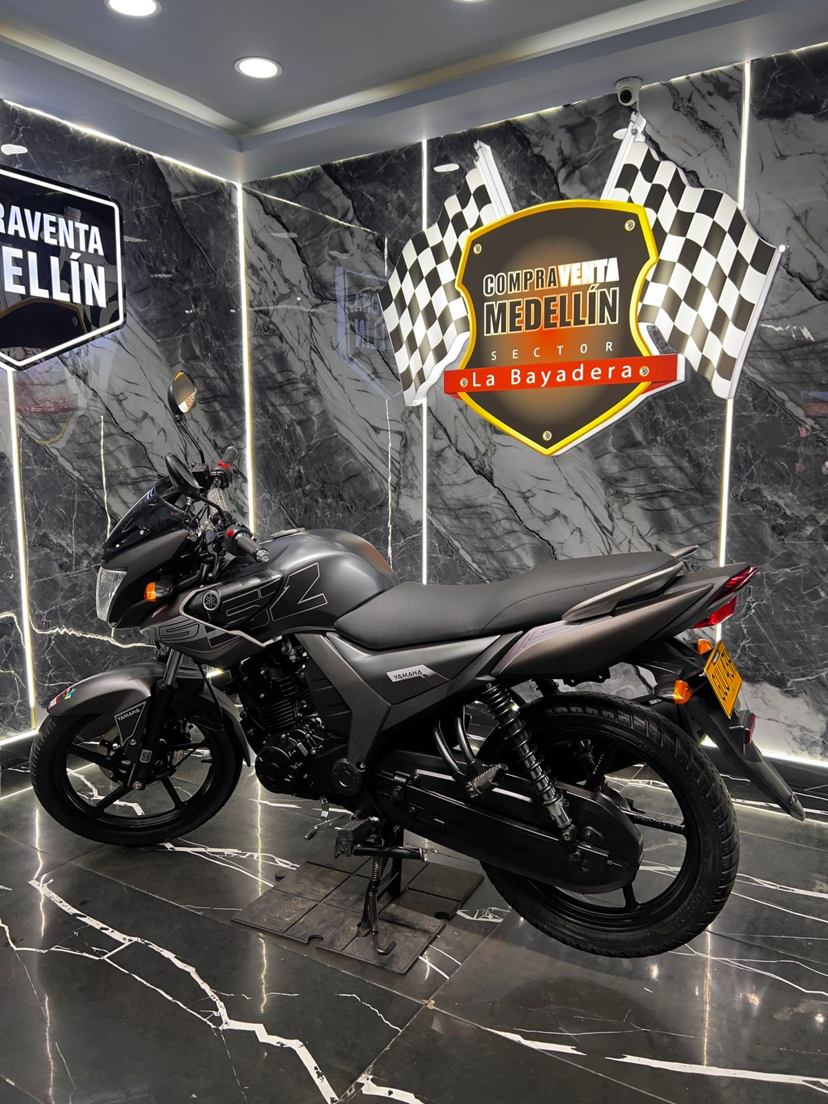 SZR 16 COMO NUEVA - Image 4