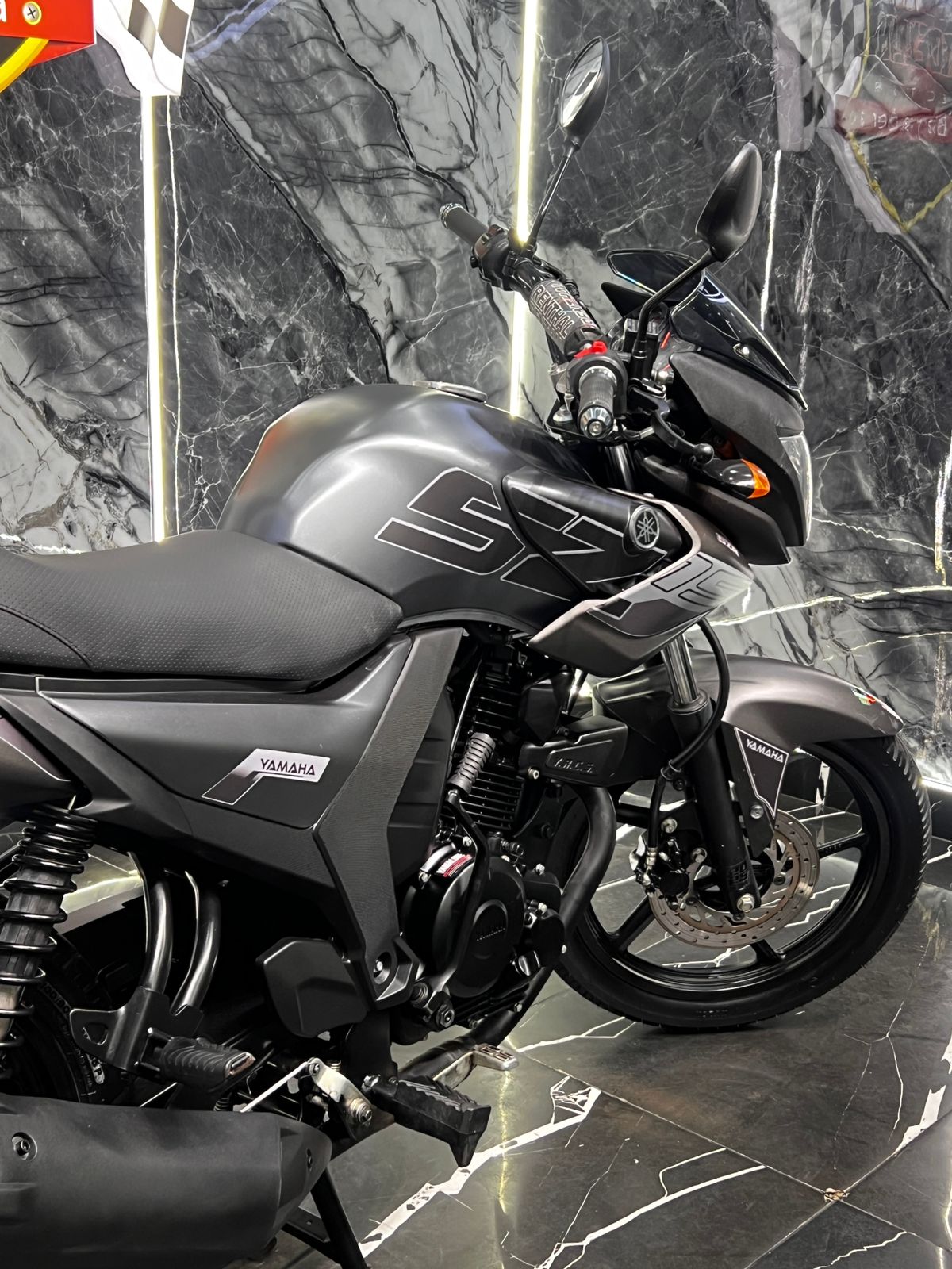 SZR 16 COMO NUEVA - Image 6