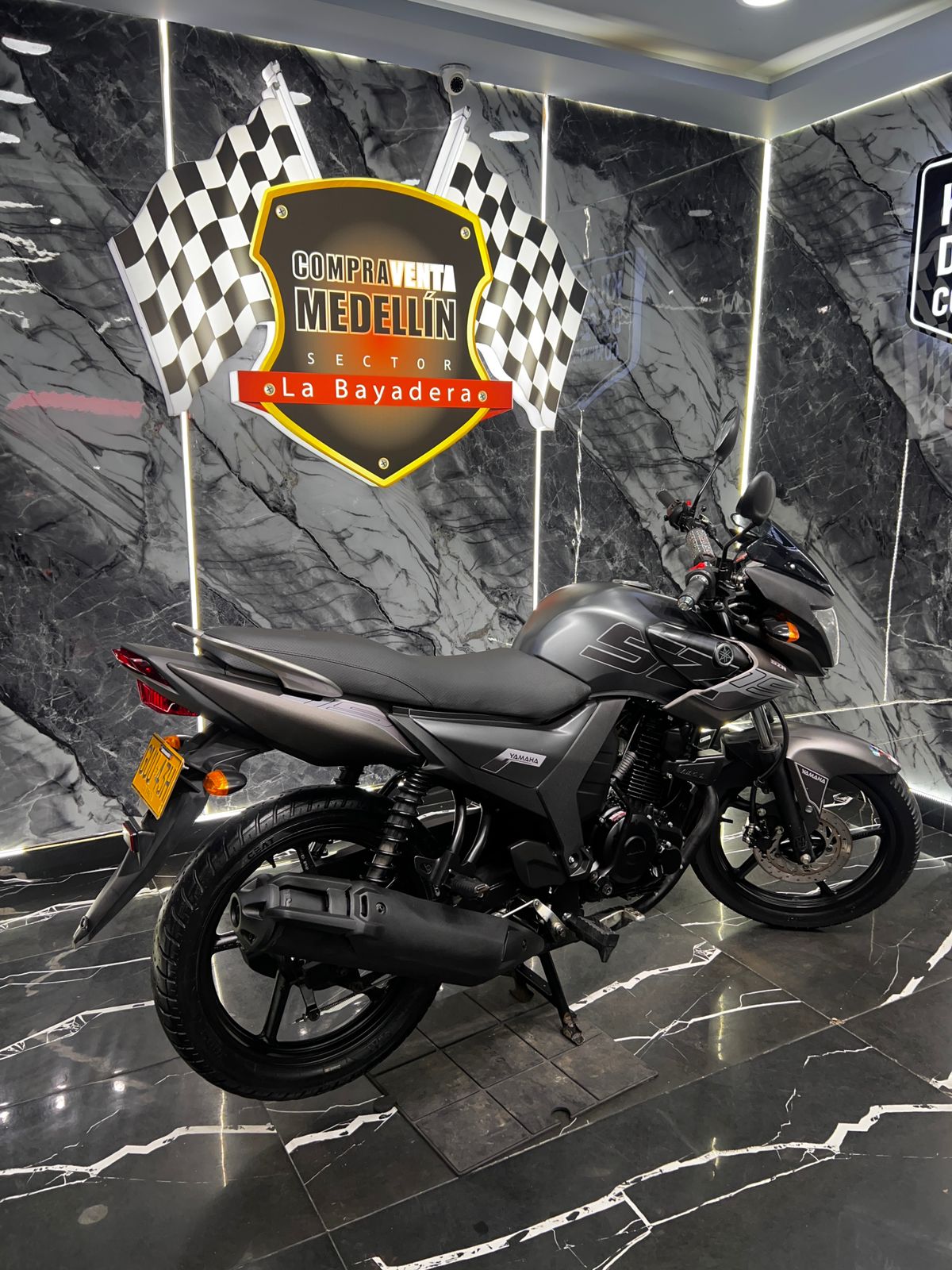 SZR 16 COMO NUEVA - Image 5