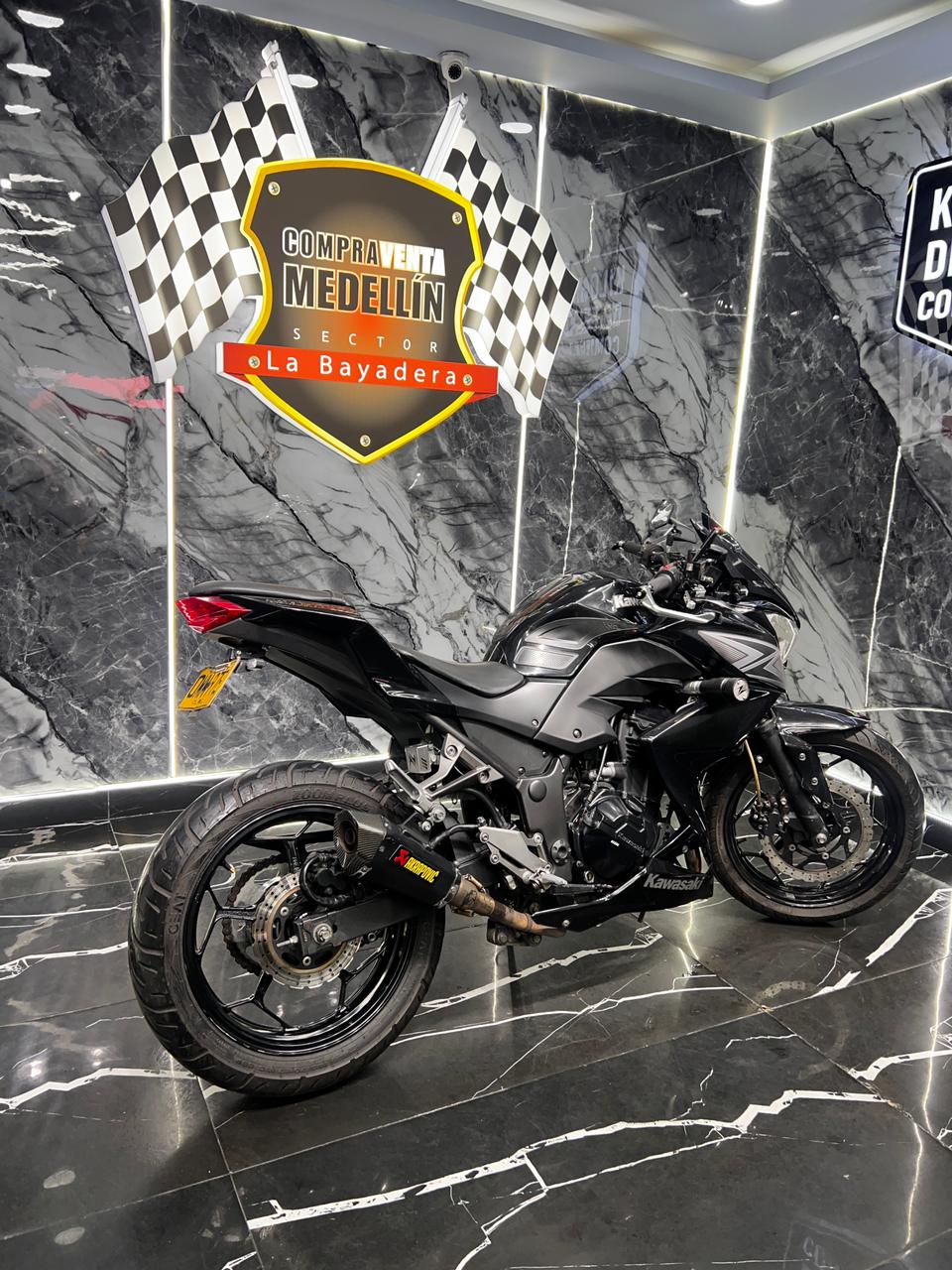 KAWASAKI Z250 BICILINDRICA - Image 6