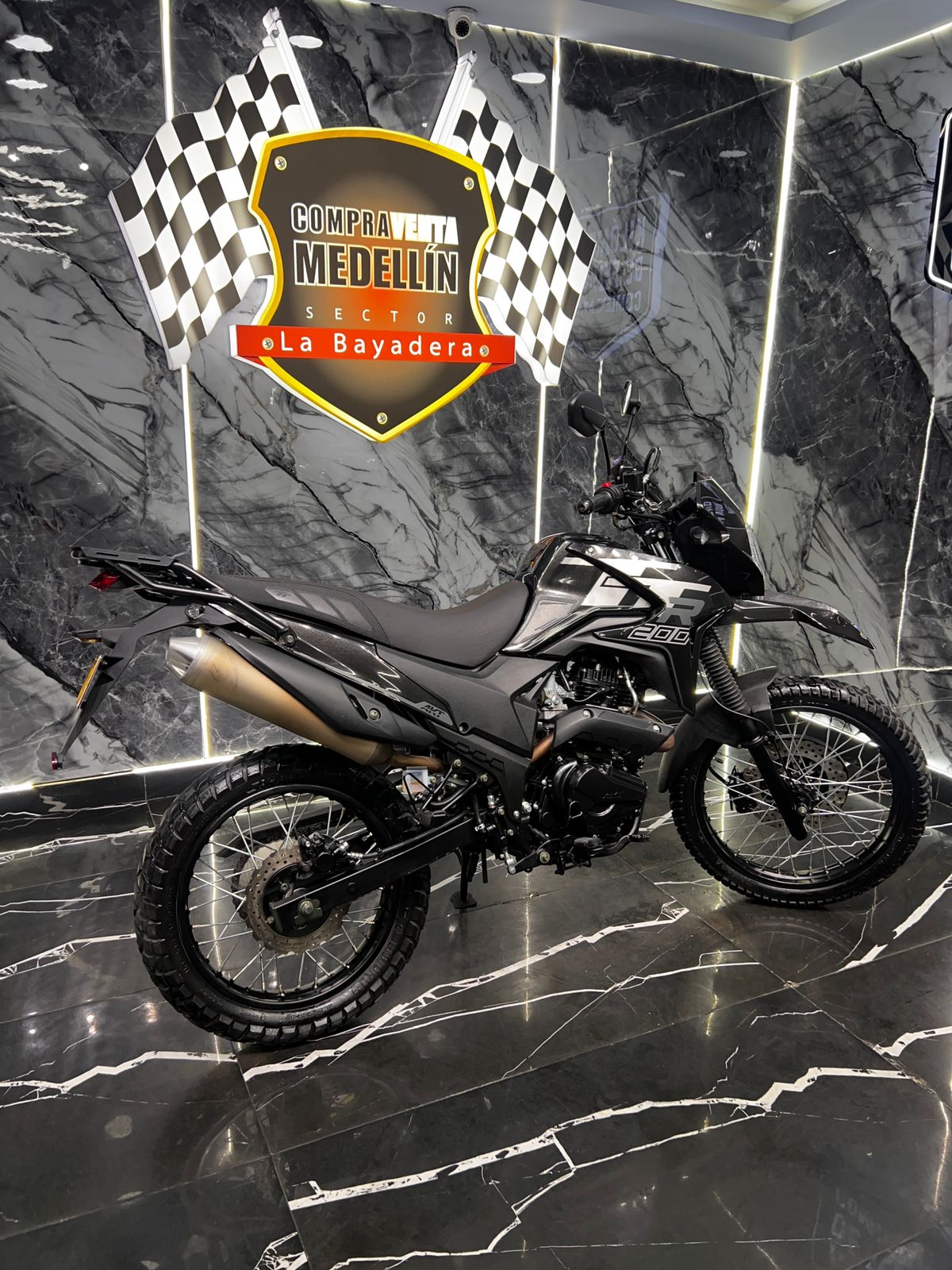 AKT TT 200 TTR EIII - Image 6