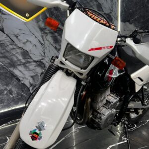 SUZUKI DR 650