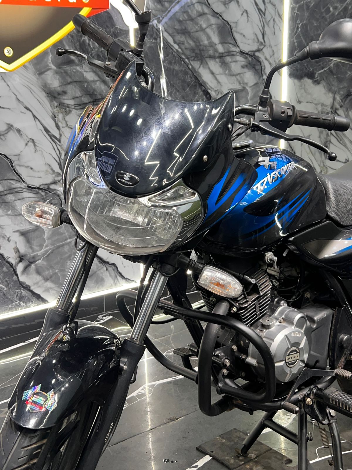 DISCOVER 125 - Image 2