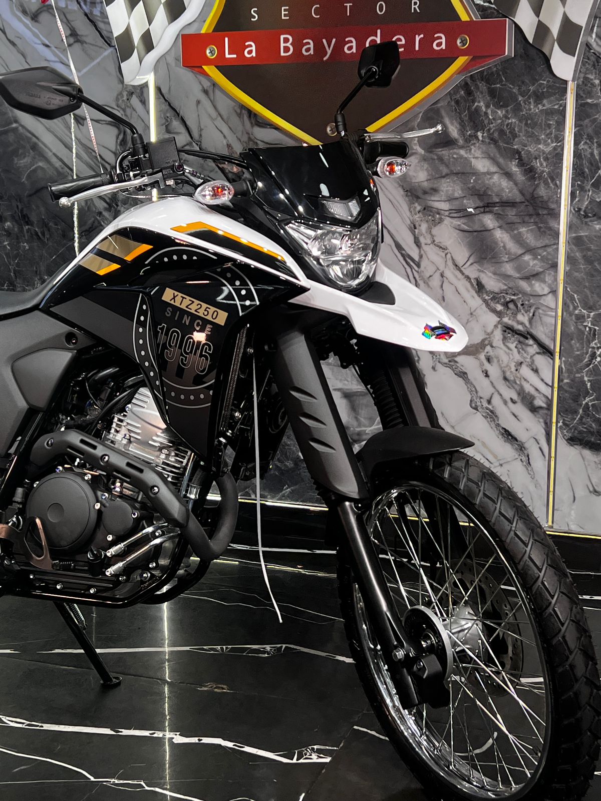 XTZ 250 NUEVA 0 KM - Image 10