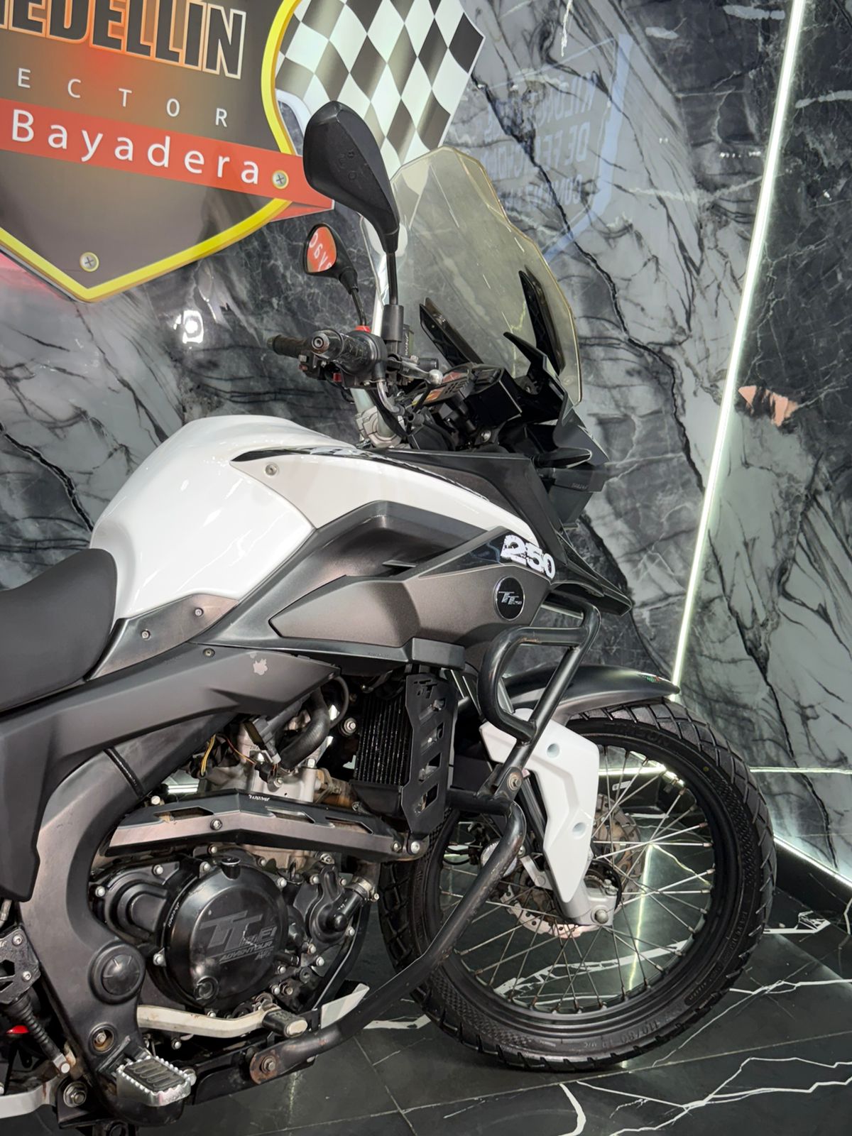 AKT TT ADVENTURE 250 FI - Image 8