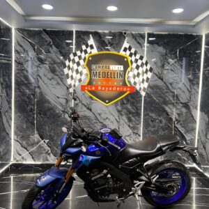 YAMAHA MT 15