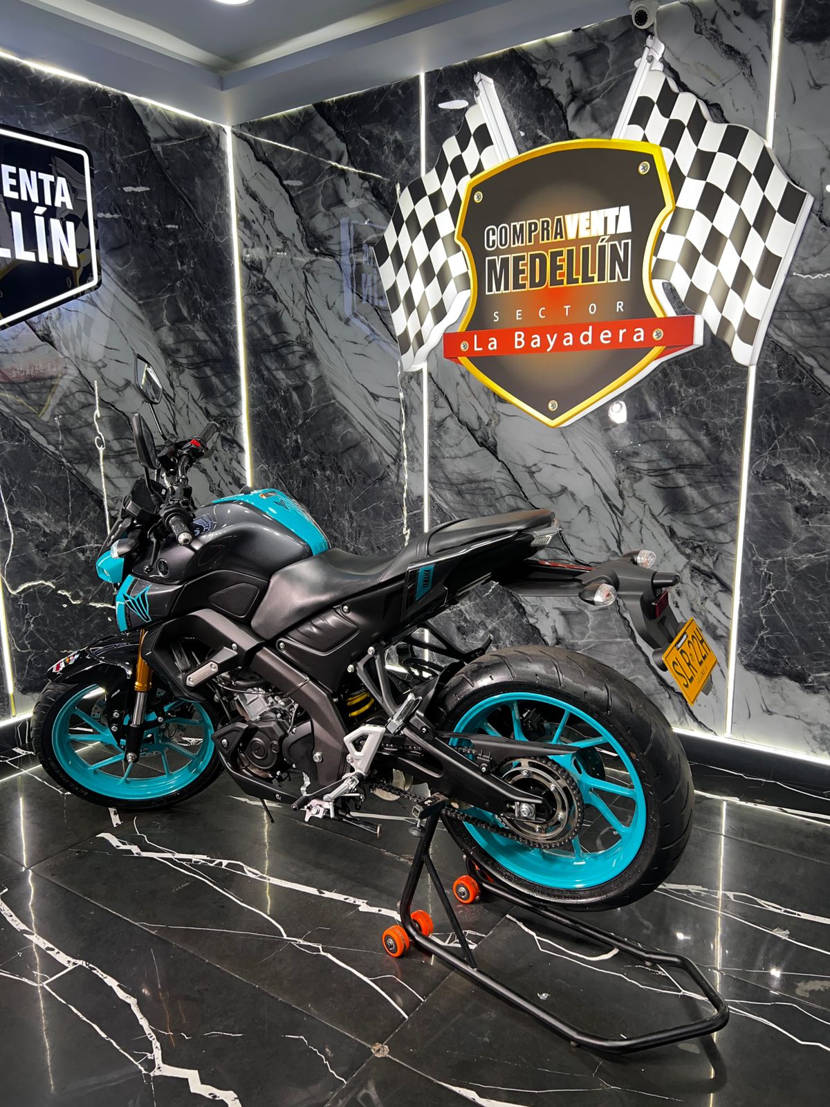 YAMAHA MT 15 COMO NUEVA - Image 5