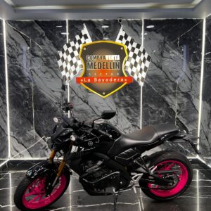 YAMAHA MT 15