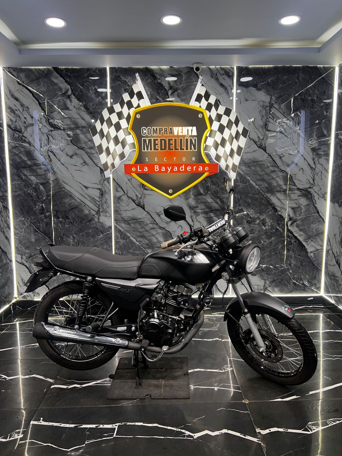 NKD 125 EIII COMO NUEVA - Image 7