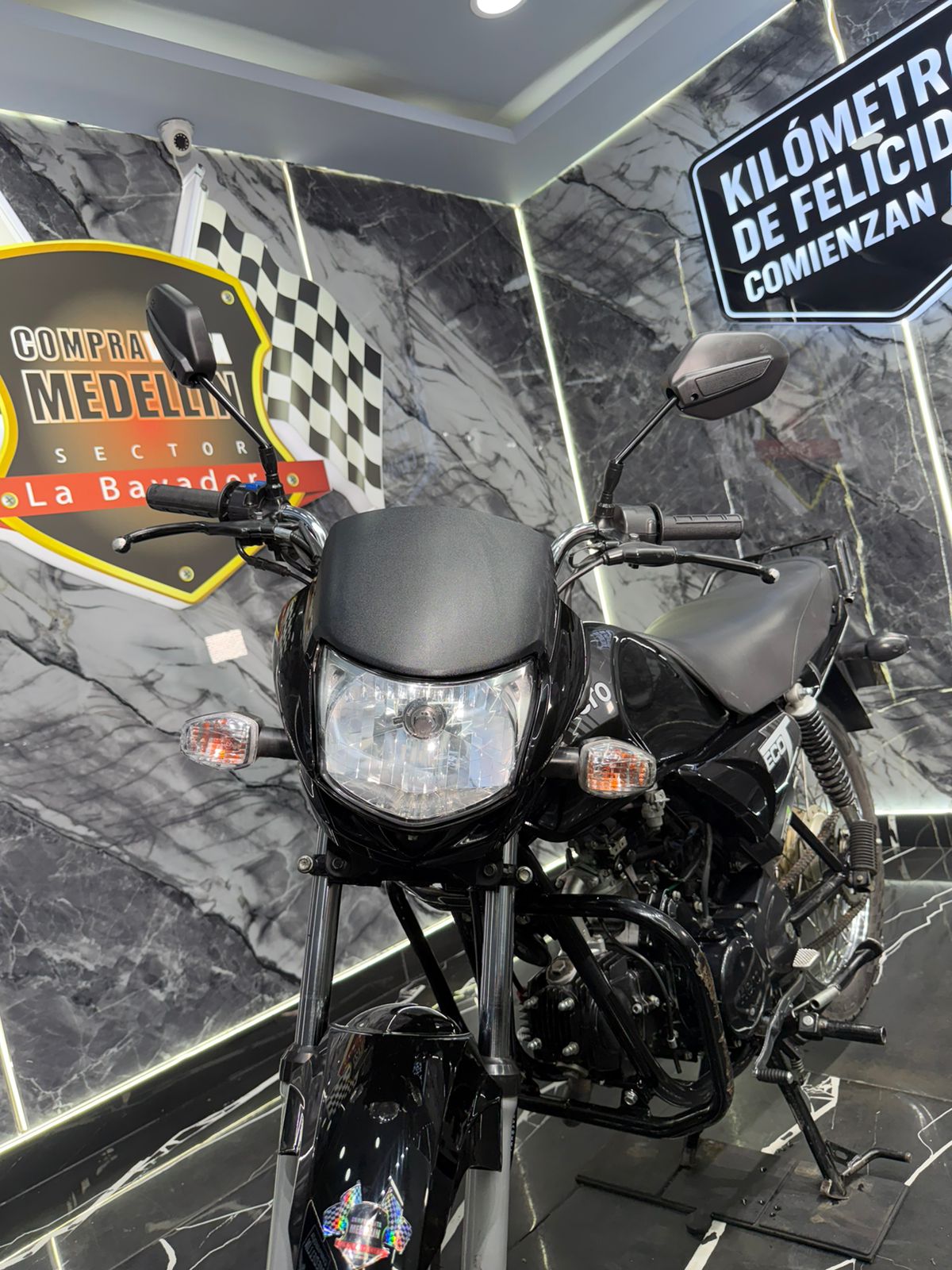 HERO ECO 100 DELUXE CAM - Image 8