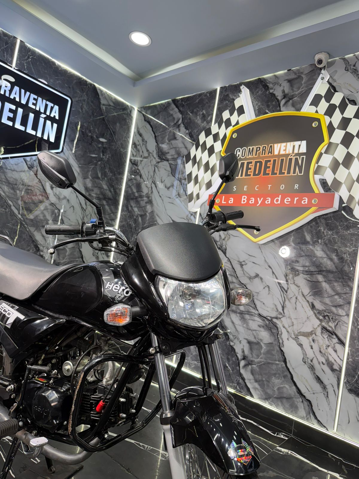 HERO ECO 100 DELUXE CAM - Image 2