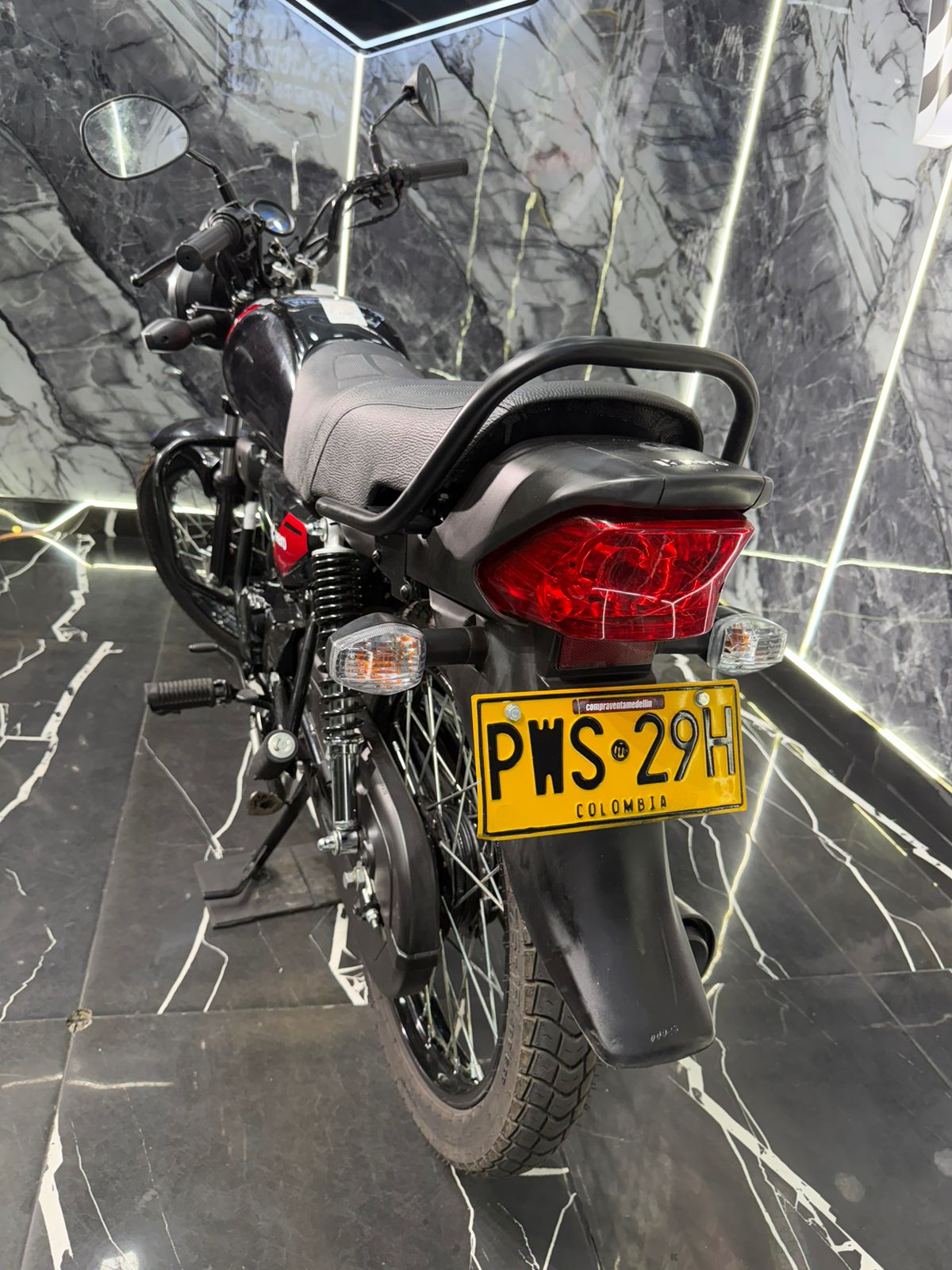 HERO ECO 100 COMO NUEVA - Image 5