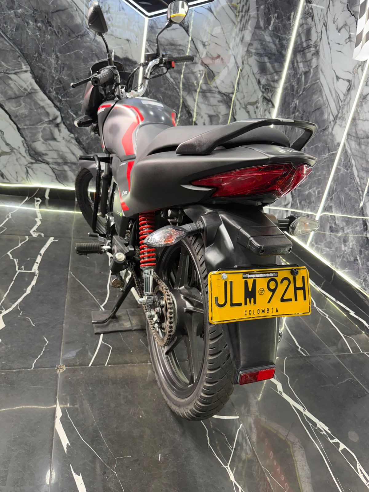 HERO SPLENDOR XPRO - Image 5