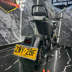 AUTECO HUSQVARNA SVARTPILEN 200