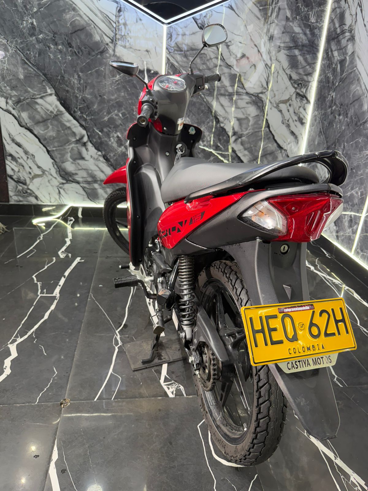 SEMIAUTOMATICA CRYPTON 115 FI COMO NUEVA - Image 4