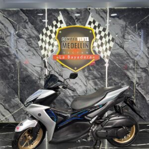 AUTOMATICA AEROX 155 COMO NUEVA COMO NUEVA