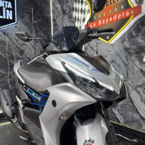 AUTOMATICA AEROX 155 COMO NUEVA COMO NUEVA