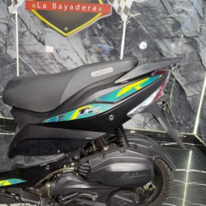 AUTOMATICA VICTORY LIFE 125 NEW TK COMO NUEVA