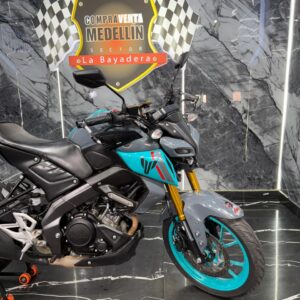 YAMAHA MT 15