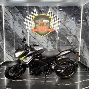 PULSAR 400 NS COMO NUEVA